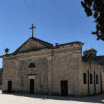 Ronda spontanea di pizzica scherma davanti al Santuario di San Rocco a Torrepaduli - Salento